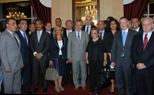 Ankara’da sıcak ortam