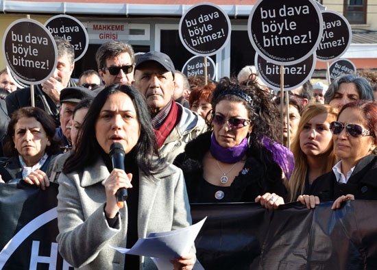‘Savcıların görevi makale yazmak değil’