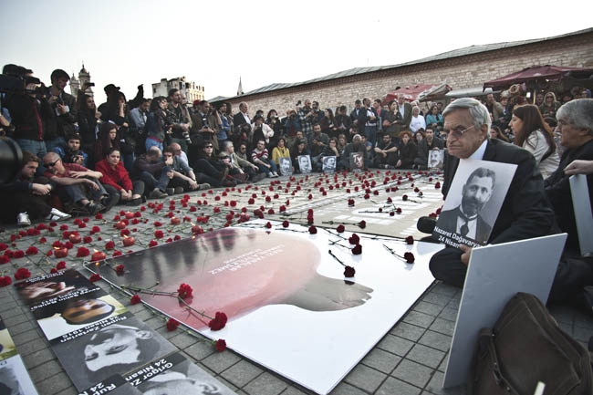 Gövciyan: "Türkiye'de sivil toplum devletin ilerisinde"