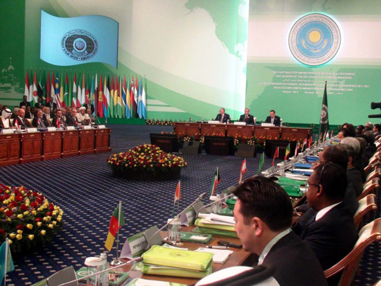 Davutoğlu: ''İnsan hakları karnemiz pek iyi değil''