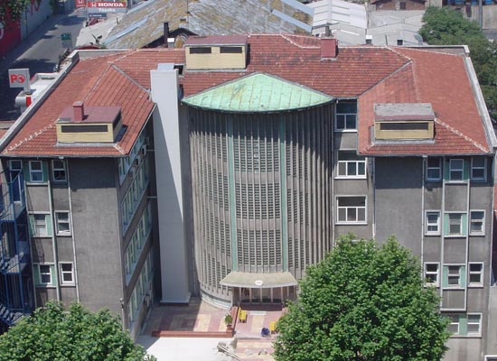 Şifaya ve hayata adanmış 175 yıllık bir kale  