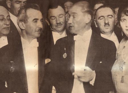 Yılbaşı ve Cumhuriyet baloları