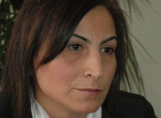 Aysel Tuğluk: 'Hükümet Kürtlere, PKK de Türklere güven vermeli'