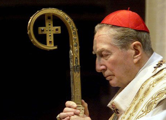 Kilise çağın 200 yıl gerisinde  