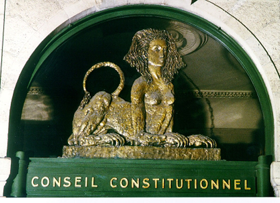 Anayasa Konseyi süreyi sonuna kadar kullanacak