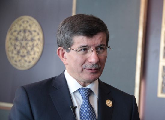 Davutoğlu: Batı’nın Suriye tavrının değişmesini sağladık