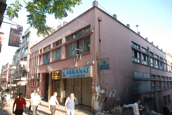 Mesrobyan Okulu otel olma yolunda  