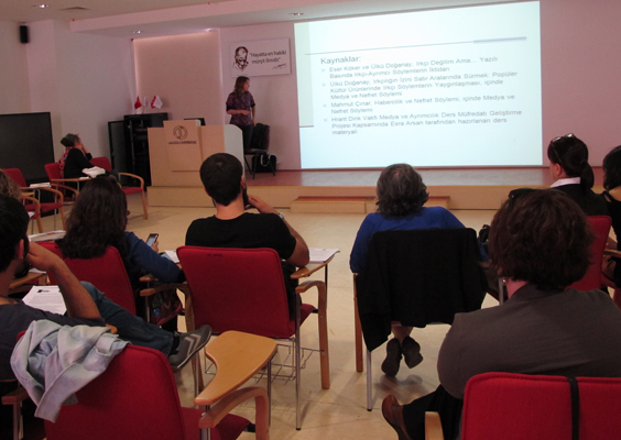 Hrant Dink Vakfı’ndan ‘Ayrımcılık, Nefret Söylemi ve Medya’ Müfredatı 