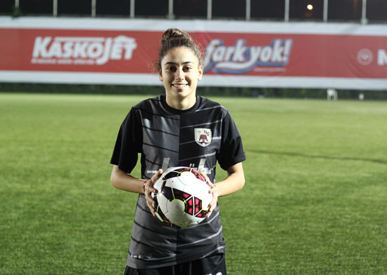 'Kız ne anlar futboldan!' diyenlere gelsin 