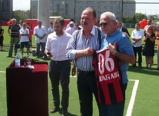 Ankara’da ‘Rafi Abi’ rüzgârı  