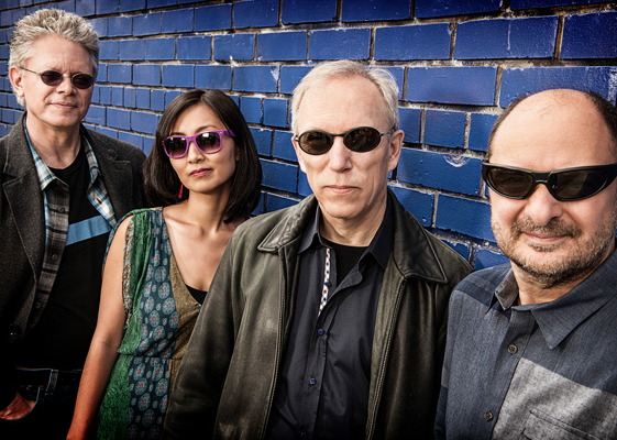  Kırk yıldır susmayan bir müzik fabrikası: Kronos Quartet