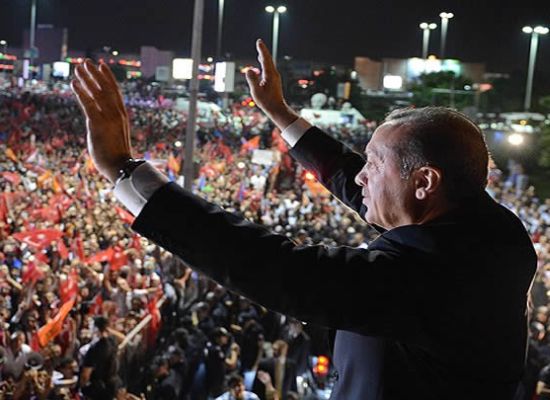 Ohannes Kılıçdağı yazdı: Toplumsuz siyaset olmuyor