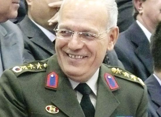 Albay Öz’e ağır ceza yolu