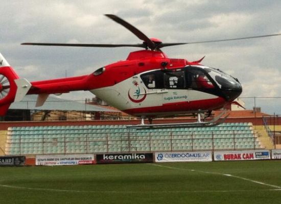 Sağlık Bakanı, ambulans helikopterle seçim çalışmasında!