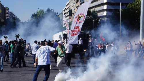 Avukatlardan Çağlayan Adliyesi önünde eylem