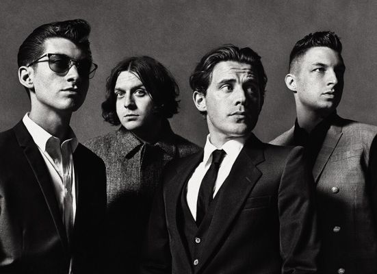 Arctic Monkeys 40 fırın ekmek yediğini ‘AM’ ile ispatlıyor
