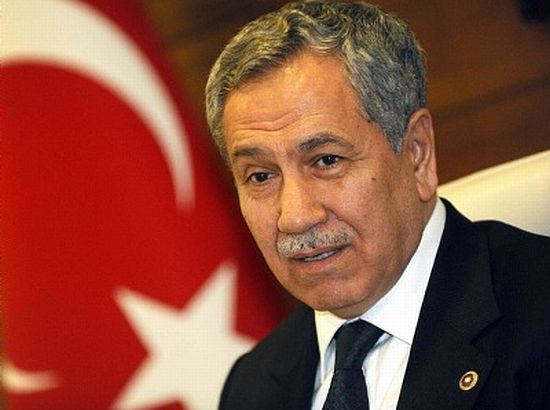 Arınç'tan Sivas yorumu: 'Kamu görevlilerine dava açılmalı'