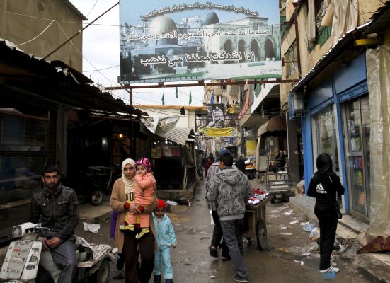 Suriyeli mülteci kendini ateşe verdi