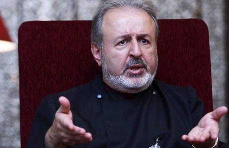 Başepiskopos Ateşyan'ın dolandırılması mahkemeye taşındı 