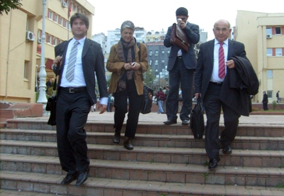 Dink ailesi avukatına hapis cezası