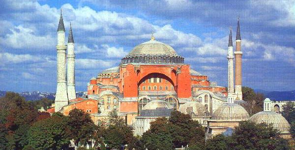 Dostoyevski hayallerinde Ayasofya’yı yeniden haçlandırmış