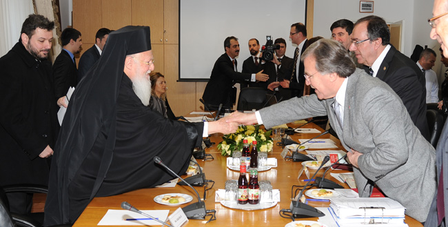 'Vatandaşlık' tartışması büyüyor