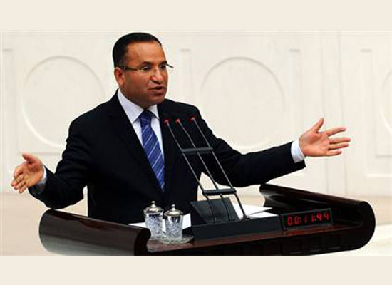 Bozdağ: Karanlık üzerine karanlık perde