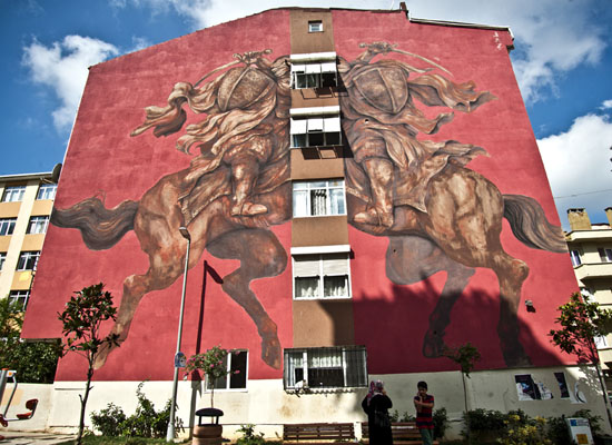 Duvarların bize söyleyecekleri var