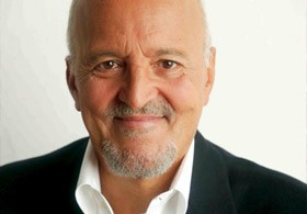 Mehmet Ali Birand'ın hayatını kaybettiği iddiasını oğlu Umur Birand yalanladı