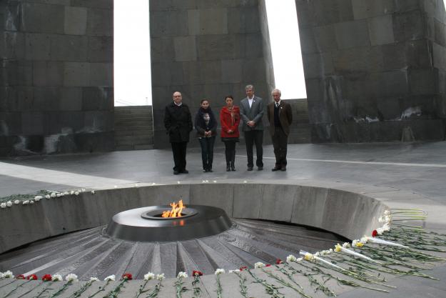 “Soykırım gerçeğine değer biçilemez ve satılık değildir”