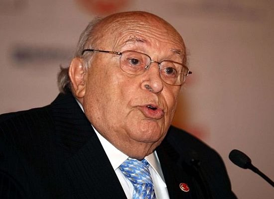 Darbeleri Araştırma Komisyonu Demirel'i dinleyecek