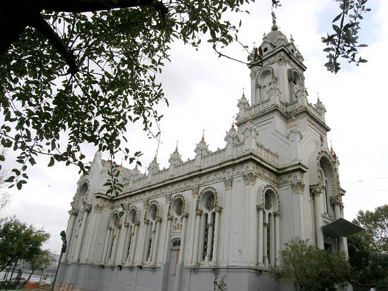 Demir Kilise Ocak’ta ibadete açılıyor