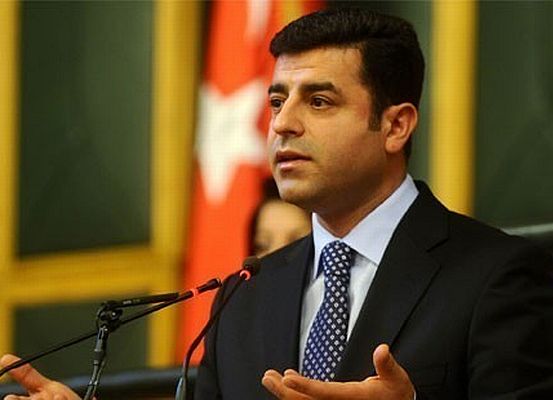 Selahattin Demirtaş: ''Ne AKP ne de PKK barış getirebilir''