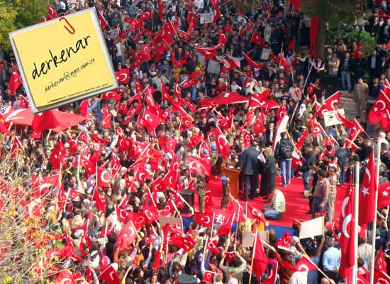 ‘Türk’üm’ demeye korkar hale gelenler  