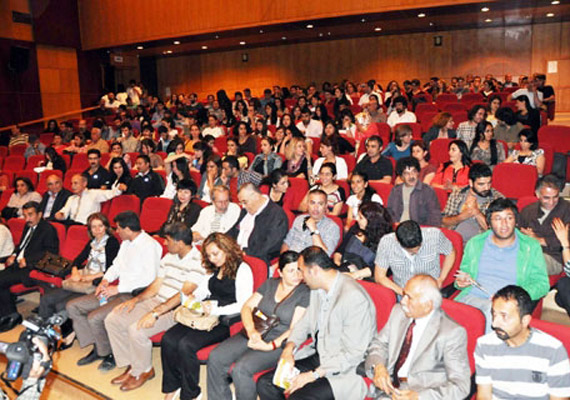 Sinema dört dağ içinde