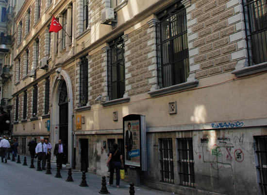 Eğitim-Sen’in düzenlediği etkinlikle ‘azınlık okulları’ tartışıldı