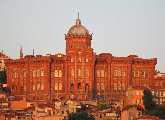 Azınlıkların tüzel kişilik sorunu masaya yatırılıyor