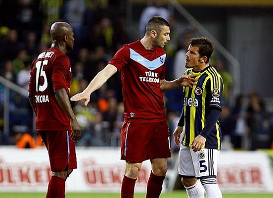 Futbolda ırkçılığın cezası