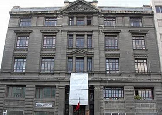 Galata Rum Okulu 23 yıl sonra iade edildi