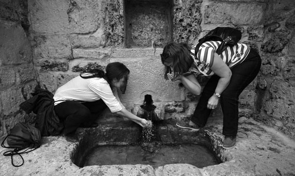 Habap’ın suyu acıları aldı götürdü  
