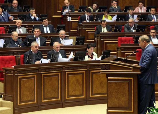 Ermenistan Karabağ'ın bağımsızlığını tanımaya hazırlanıyor