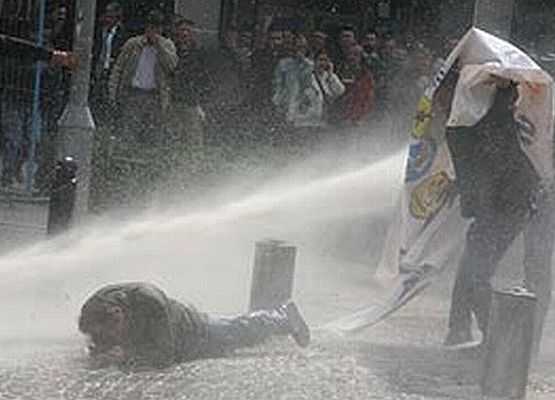 KESK 4+4+4 protestosu için Ankara'ya ulaşamadı... 