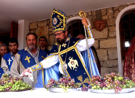 Kutsanmış üzüm ve Herise