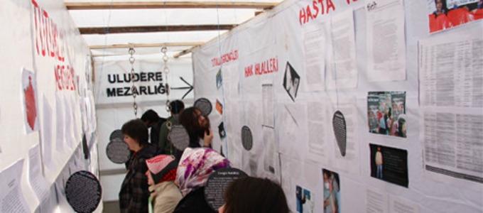 Bir yanında soykırım, bir yanında Uludere!  