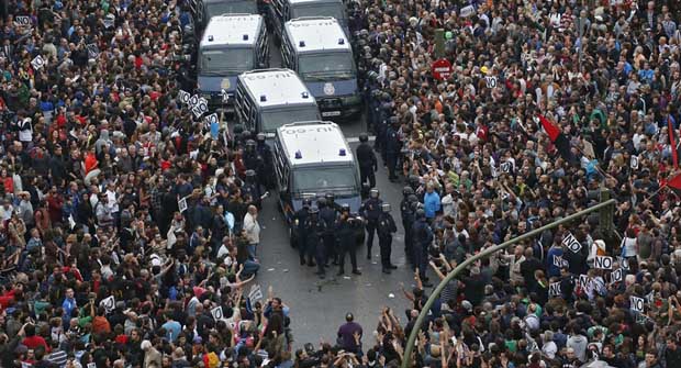 Krize karşı Madrid ayakta