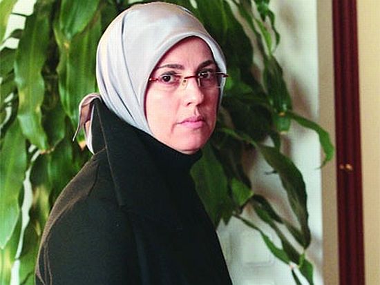 Merve Kavakçı: 'Cemil Çiçek o gün açıklayamadığını açıklamalı'