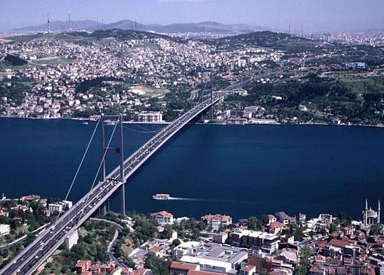 Suriye ve Ermenistan vatandaşlarına mülk satışında sınırlama getirildi