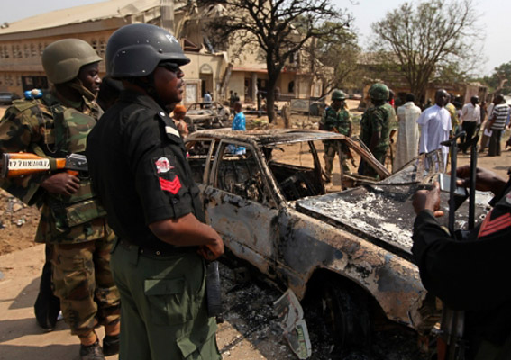Nijerya'daki Noel kana bulandı