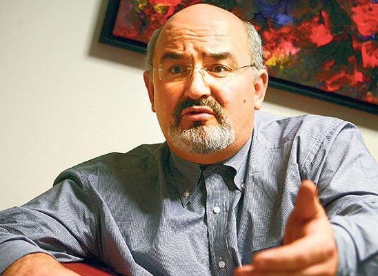 Önder Aytaç’a tweet’lerinden dolayı bir yıl hapis cezası