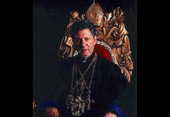 Kudüs Ermenileri Patriği Torkom Manukyan hayatını kaybetti